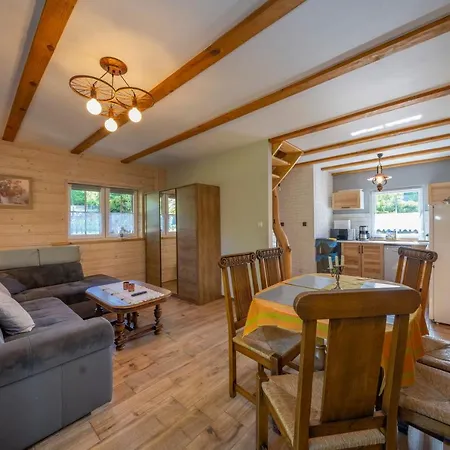 Na Zaciszu * شكلارسكا بوريبا