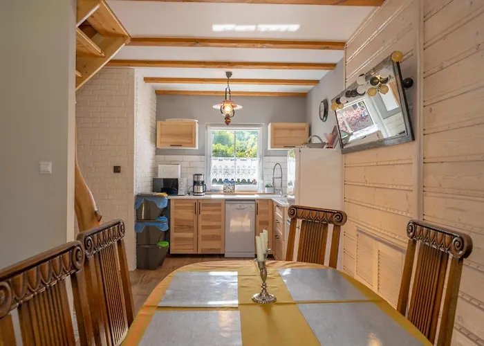 Na Zaciszu * شكلارسكا بوريبا